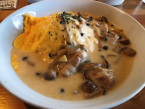 倉敷市 中庄駅から車で5分 オスピターレのランチは、お一人様でも心行くまでゆっくり味わえる