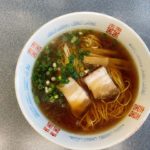 これで700円!北長瀬駅から車で5分の らーめん一喜で餃子定食を頂くも、鶏ガラ醤油の美味しさと量、そしてコスパの良さにビックリ!