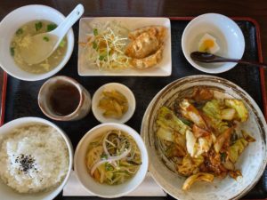 岡山市南区 中華料理 ハルピンの日替定食が税込800円!品数多く味もしっかりして、ご飯のお代わりも自由でオトク!