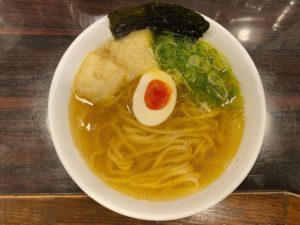 県庁すぐ近く 麺や 心楽(こらく)は朝ラーメンが6時から!550円の煮干しスープの上品な鮮烈さと、麺の心地よさが最高!