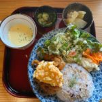 西大寺駅から車で4分の古民家カフェ 神武橋（じんむばし）　日常を忘れる空間で食べる日替わり限定ランチ、チキン南蛮が美味い！