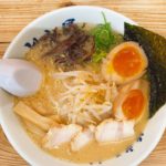 上道駅から車で8分 筑豊ラーメン山小屋 東平島店にて豚骨スープの昭和(むかし)ラーメンを頂き、無料の替玉もGET!