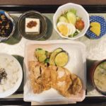 西大寺駅から車で13分 古民家カフェ【コメスタィ】にて初ランチ!漱石ロード定食と迷うも、今回は油淋鶏ランチを頂き舌鼓