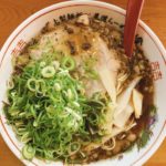 岡山駅から徒歩15分【尾道らーめん 燈】を初訪問 力強いキレのある醤油のスープが背脂の甘みとベストマッチで、麺の風味も負けてない!