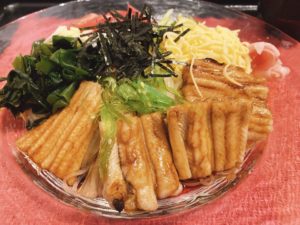 瀬戸内市牛窓町 ホテルリマーニから車で3分 古民家カフェ【うしまど茶屋・潮菜】で頂くランチは、穴子を一匹使ったあなご冷麺!
