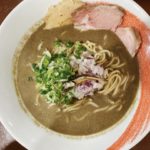 岡山駅西口から徒歩5分【らあめん 鬼ぼし】のセメント系ラーメン「極(きわみ)」は、まさしく極!このエグさが煮干し好きを惹き付ける!