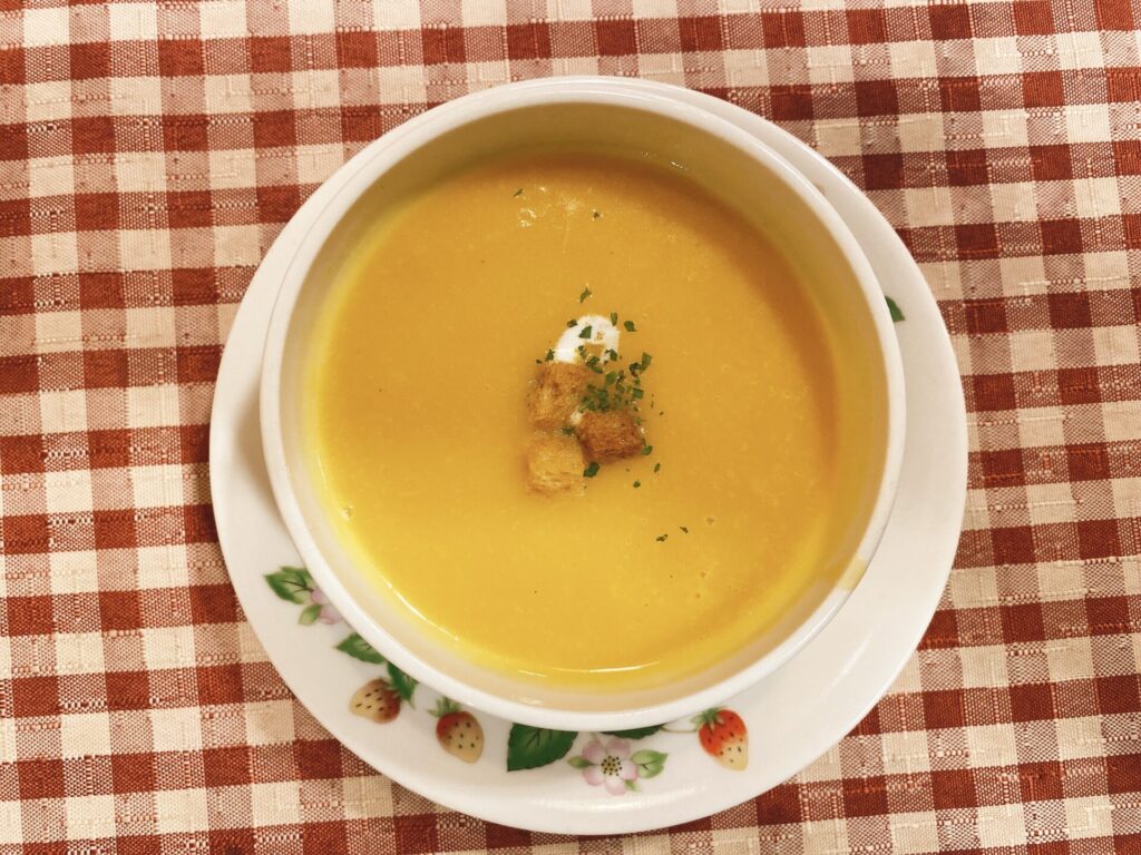 サンタムゥール伊東のランチ