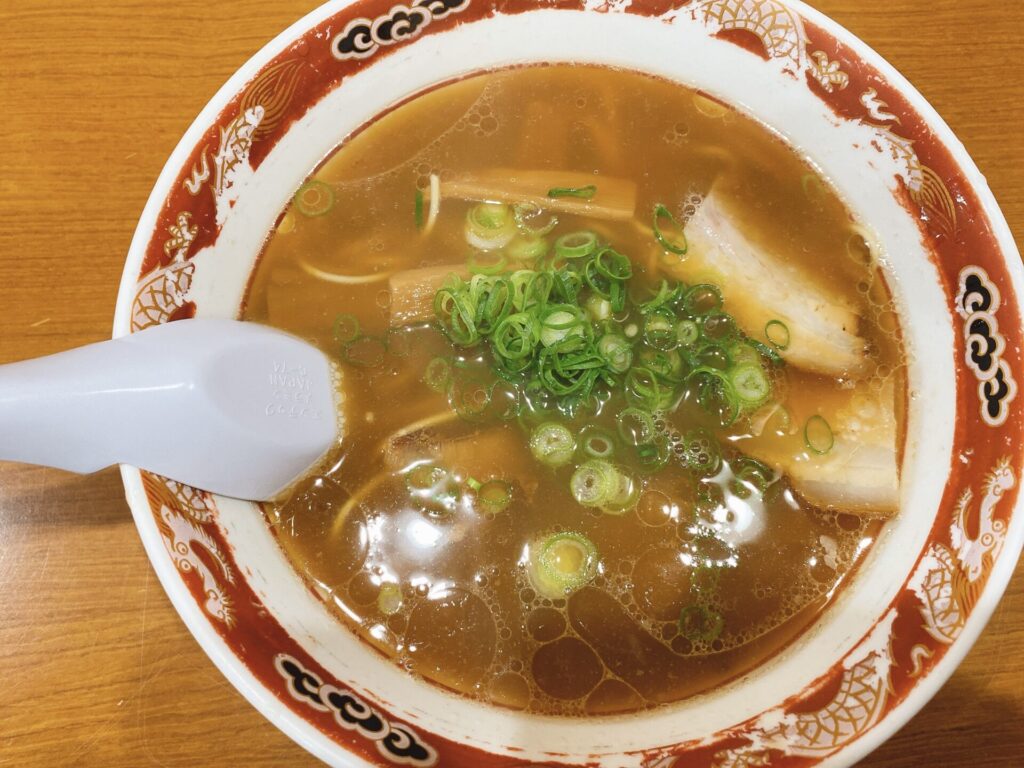 中華そば 山冨士のラーメン