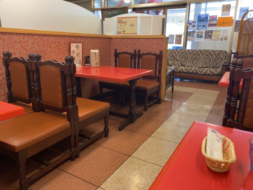 レストハウス 店内