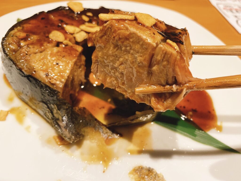 まぐろと旬菜kurofune料理