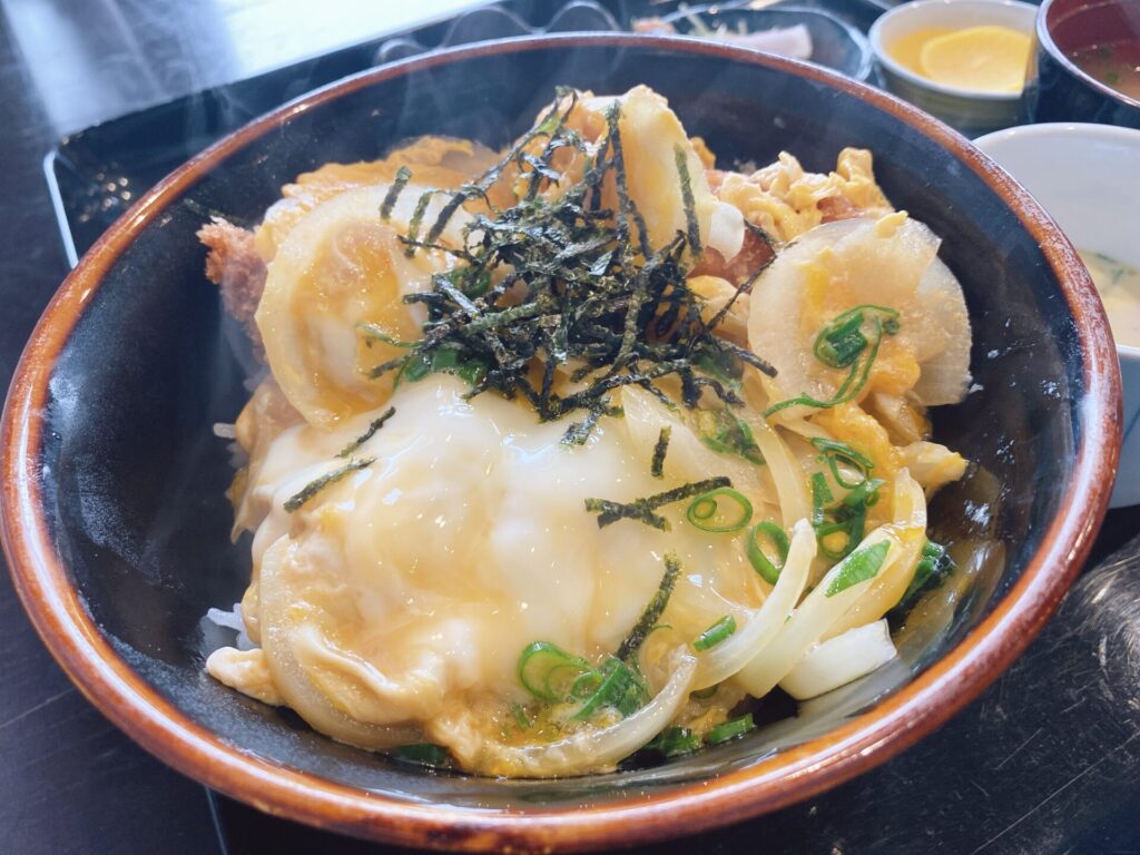 法水のカキフライ丼