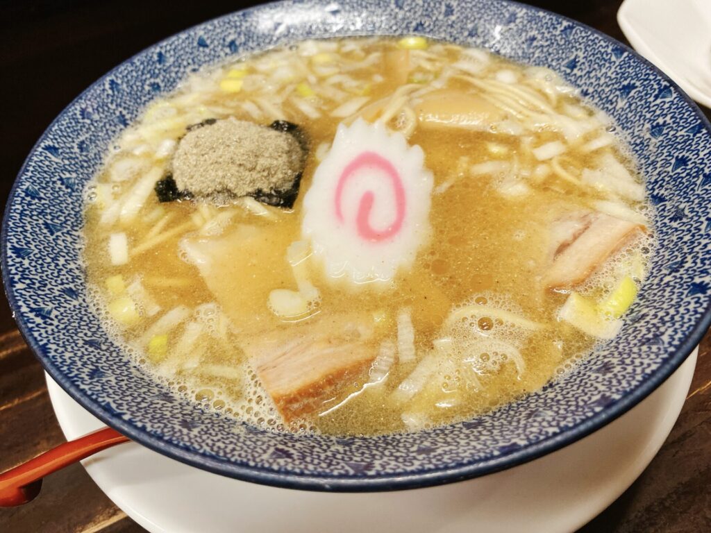 麺屋べんてん にぼしそば