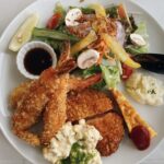日生駅から車で2分【ステラカフェ(Stella Cafe)】プリップリのエビでランチタイム!