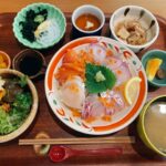 岡山市南区【食堂ワンスター】ランチタイムに食べた海鮮丼スペシャルと日替りヒレカツに満足!