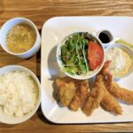 岡山駅スグ近く【キッチンサクラ 野田屋町店】牡蠣のシーズン突入!限定7食のカキフライ&エビフライが激ウマ!