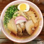 倉敷市【ノラネコ食堂 真備店】鶏ガラ好きには堪らない!スープを飲み干さずにはいられない中華そば!