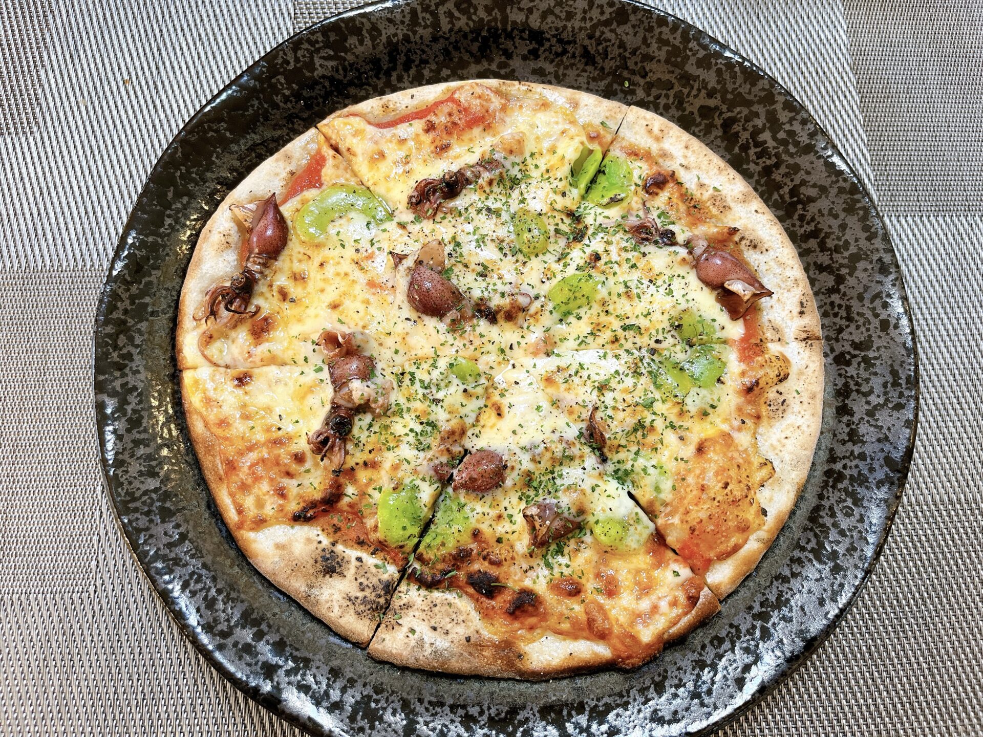 岡山市北区【カフェレストラン ふらっと】隠れ家のようなお店で頂くパスタとピザが美味しくてコスパもいい！