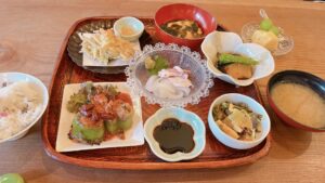 玉野市【忘筌(ぼうせん)】茶室の佇まいを各所に感じる店内で頂く「一期一会」の想いの詰まったランチは予約制!