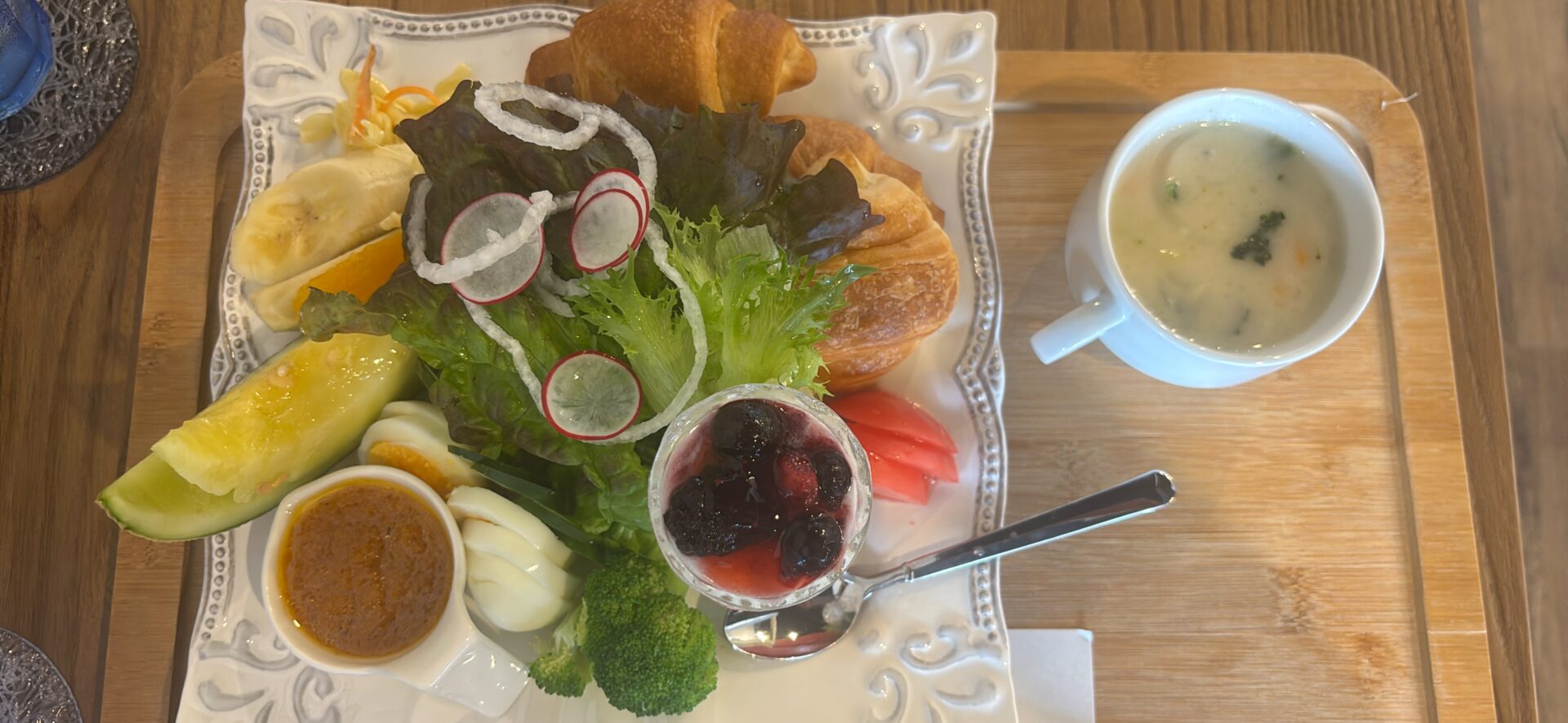 東岡山駅近く【toto(とと)】野菜たっぷりでコスパいいモーニングが大人気!ランチや居酒屋にも行きたい!