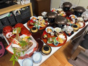 岡山市中区【穏食酒家うおつぼ】お食い初めのテイクアウト会席が本格的!華やかな祝いに超満足!