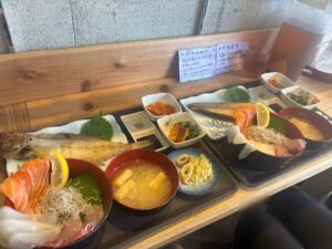 岡山市中区【ひものやかんきち 円山店】干物好き必見！海鮮丼と一緒に頂けるランチがおススメ！