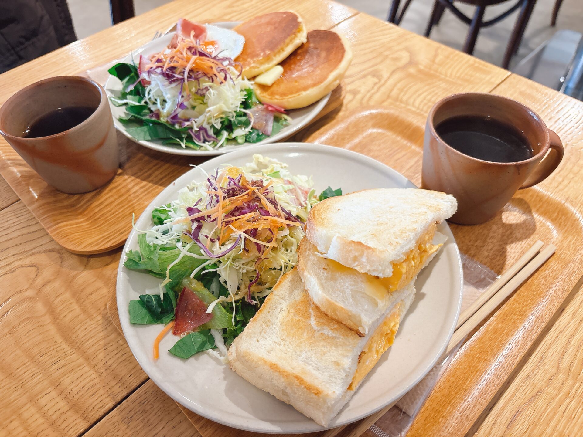 岡山市東区【＋1(プラスいち)】玉子サンドと米粉パンケーキが美味しいカフェモーニング！