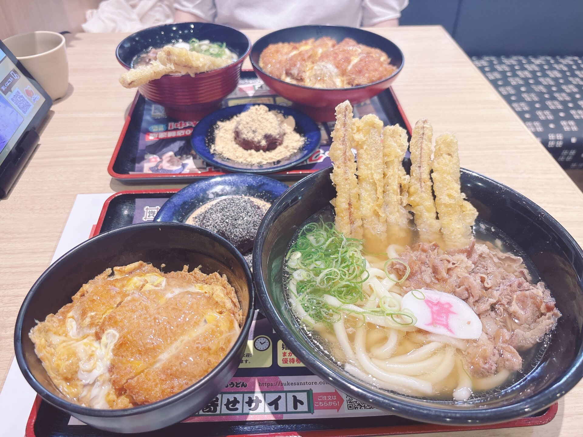 【資さんうどん 岡山大元店】初ランチは満腹セットに決定！「肉ごぼ天うどん」と「カツとじ丼」に大満足！